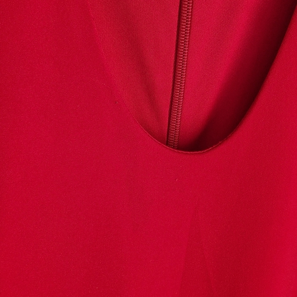 Dress - Picture 4 of 6